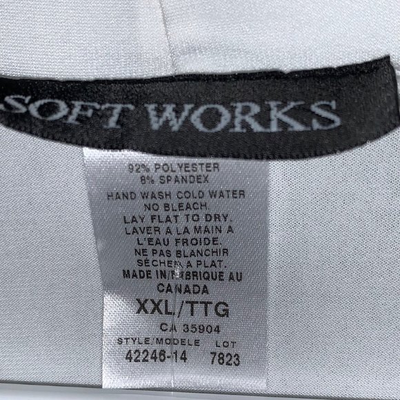 SOFT WORK Off White Top (XXL) - Picture 4 of 4